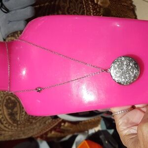 Genuine Stainless Steel Picture Locket Pendant And Chain 20"